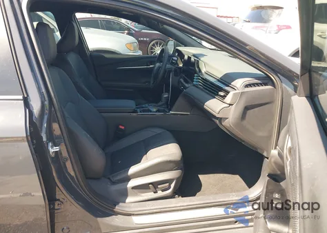 2025 Toyota Camry Xse z USA, uszkodzony, nr VIN 4T1DAACK3SU501098